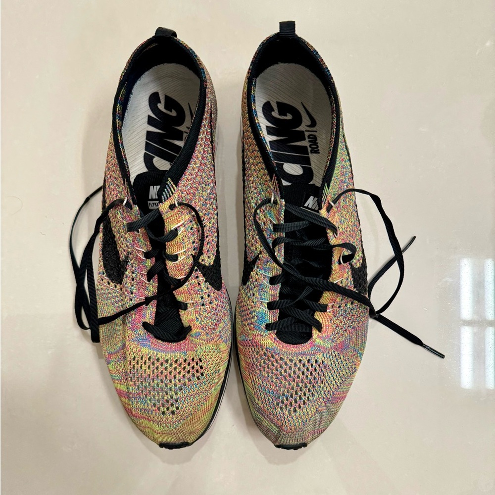 2016 EUC Nike Flyknit Racer Multicolor Size 12 - Picture 2 of 7